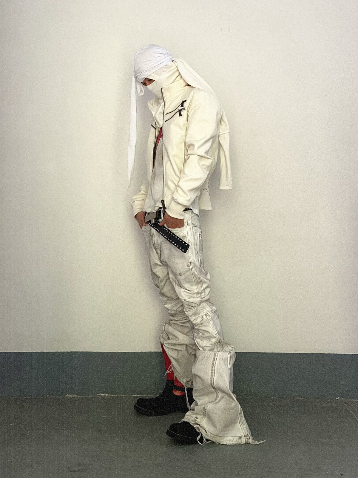 CTRL WORLD Phantom Dust Washed Flare Jeans