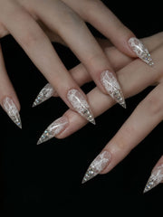 CTRL WORLD  Ice Veil Crystal Fang Press-On Nails